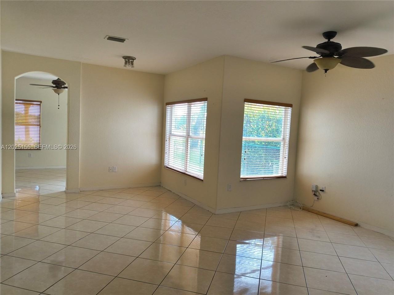 1645 Se 20th Rd #1645 - Photo 6 of 20