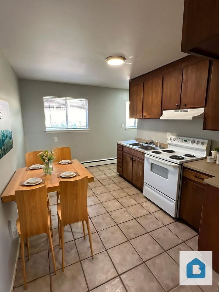 1936 W Uintah St. - Photo 3 of 5