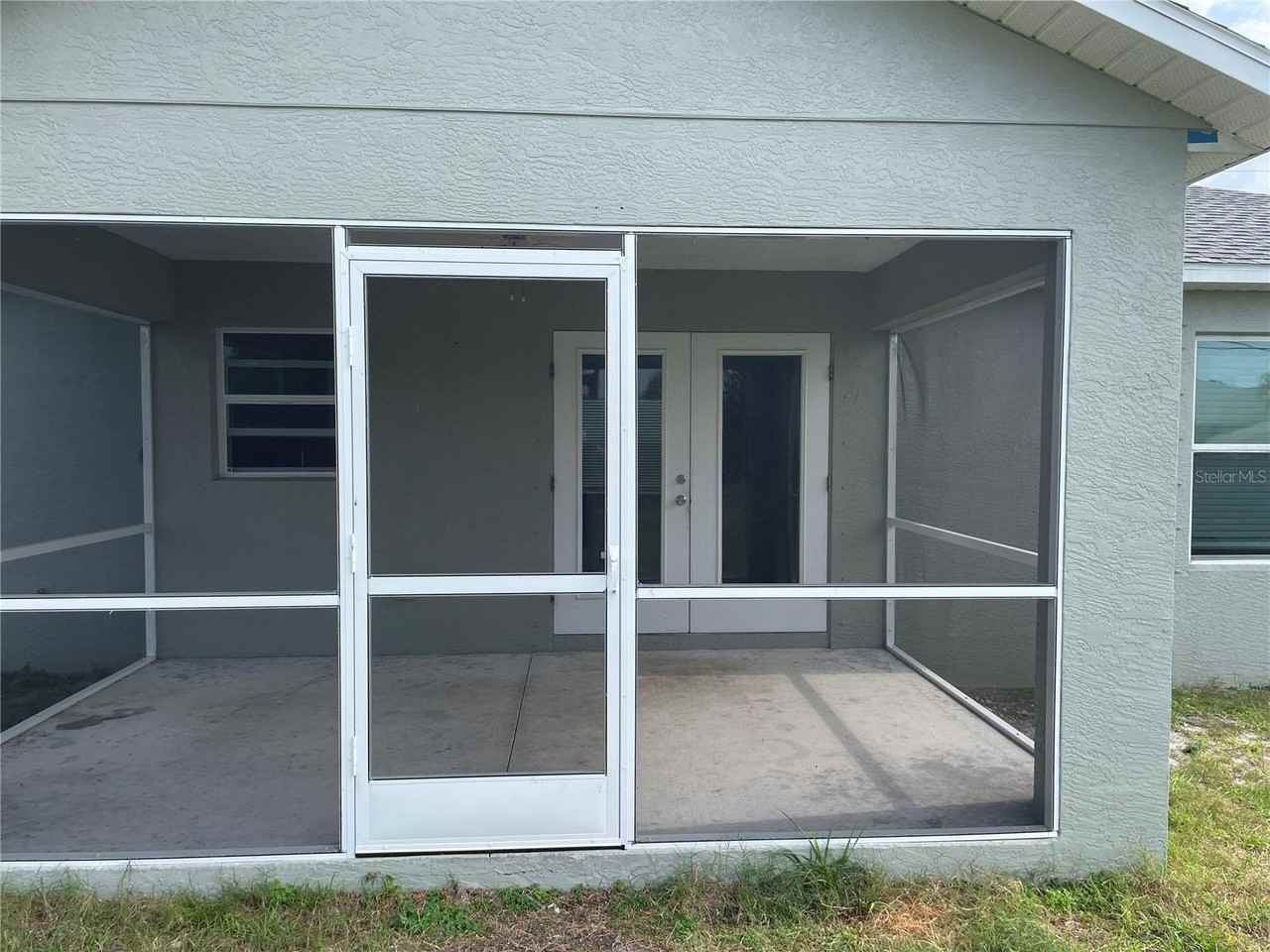 10136 Willmington Blvd - Photo 2 of 13