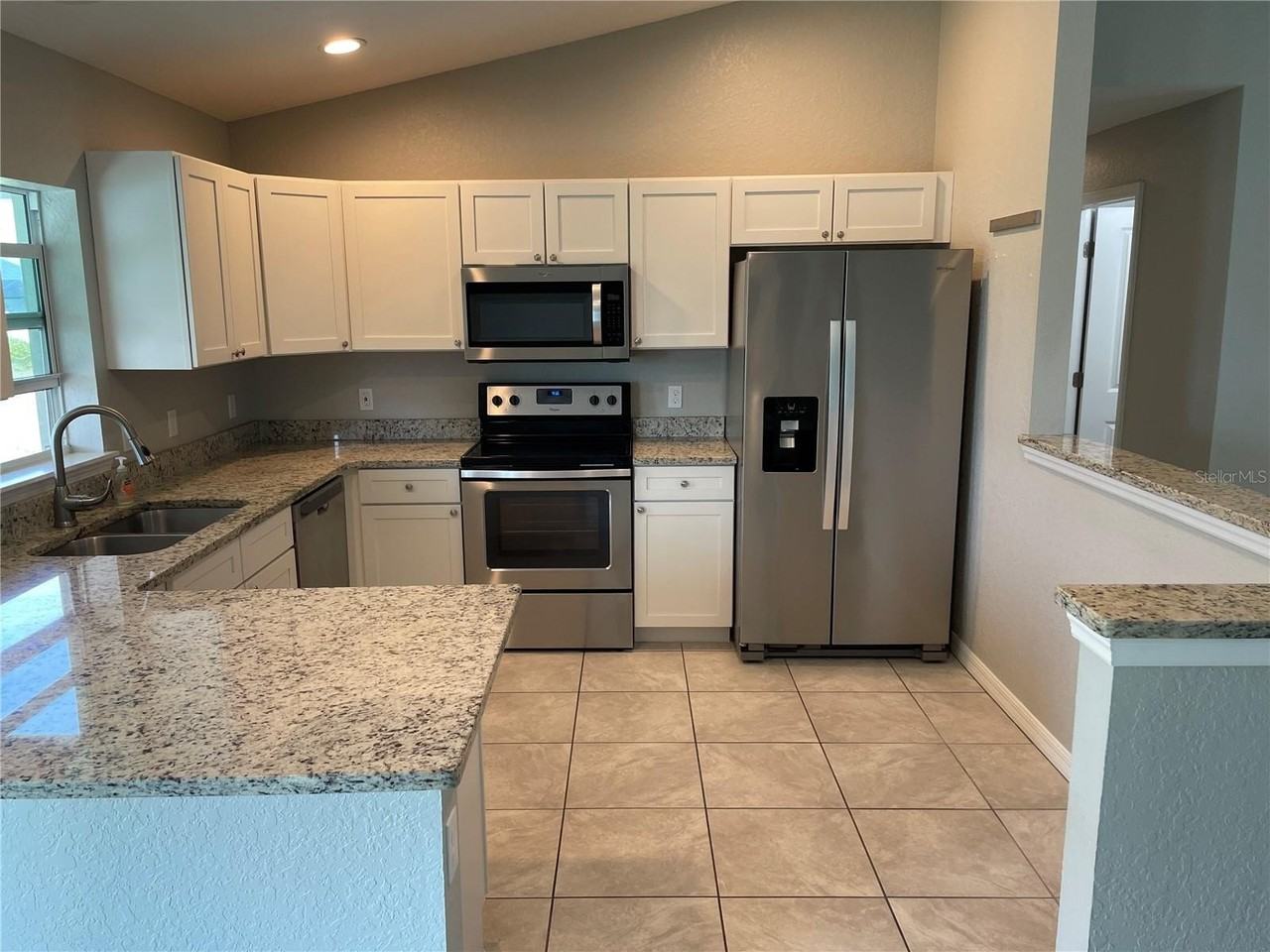 10136 Willmington Blvd - Photo 6 of 13