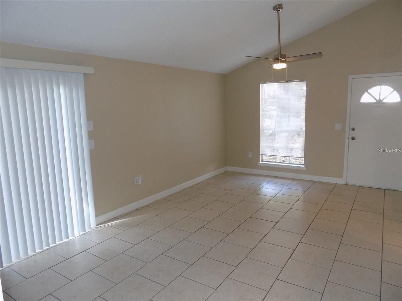 2698 Kavalier Dr - Photo 5 of 21