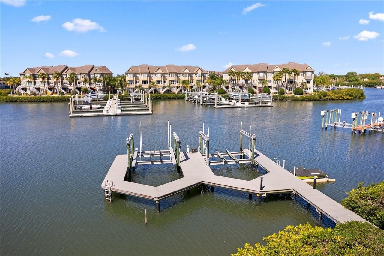 4130 Causeway Vista Dr - Photo 4 of 50