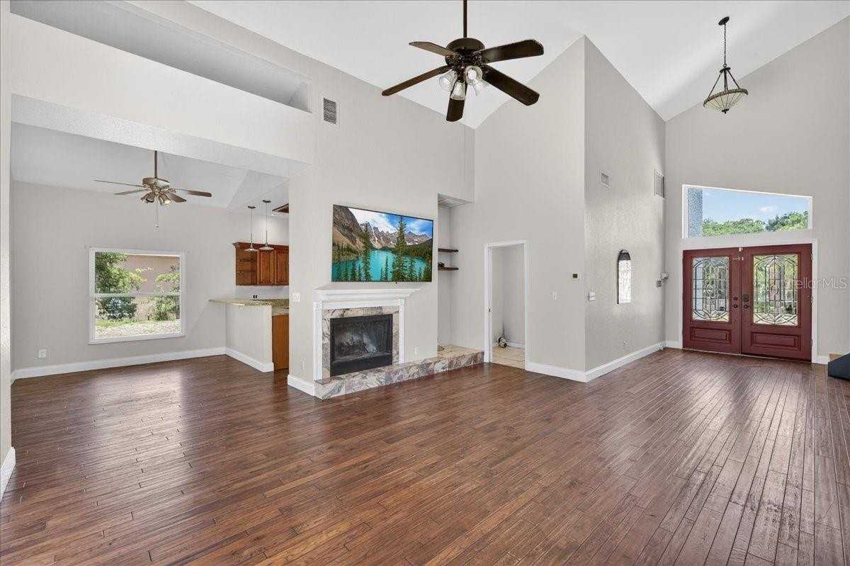 2000 Brent Pl - Photo 6 of 50