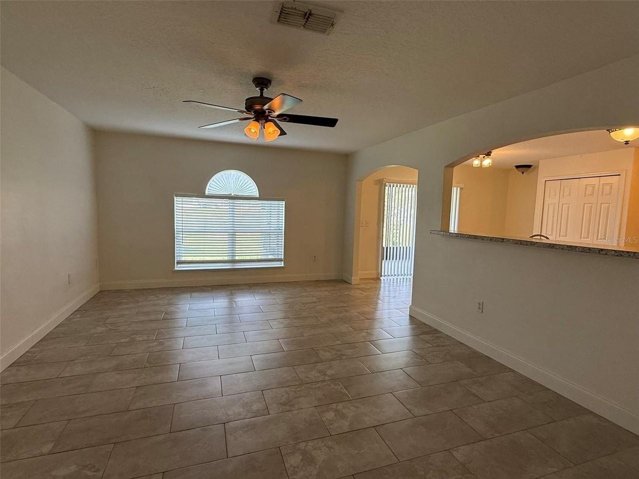 13625 Silver Charm Ct - Photo 5 of 18