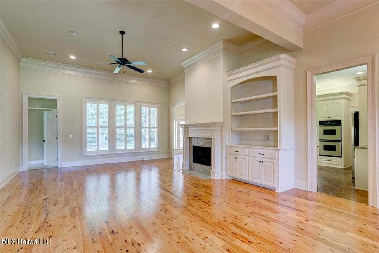 143 Sonnett Cir - Photo 3 of 19