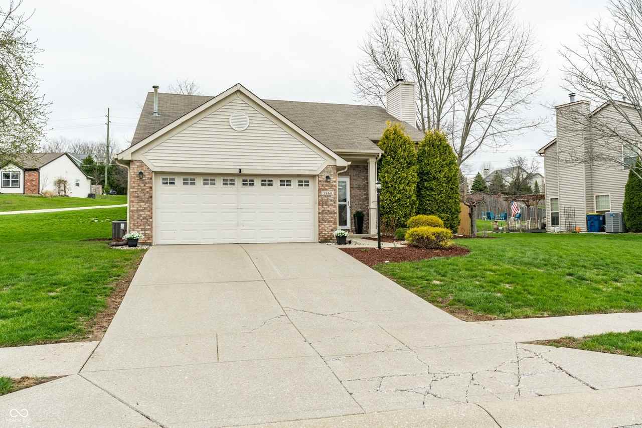 9660 Overcrest Dr - Photo 5 of 40