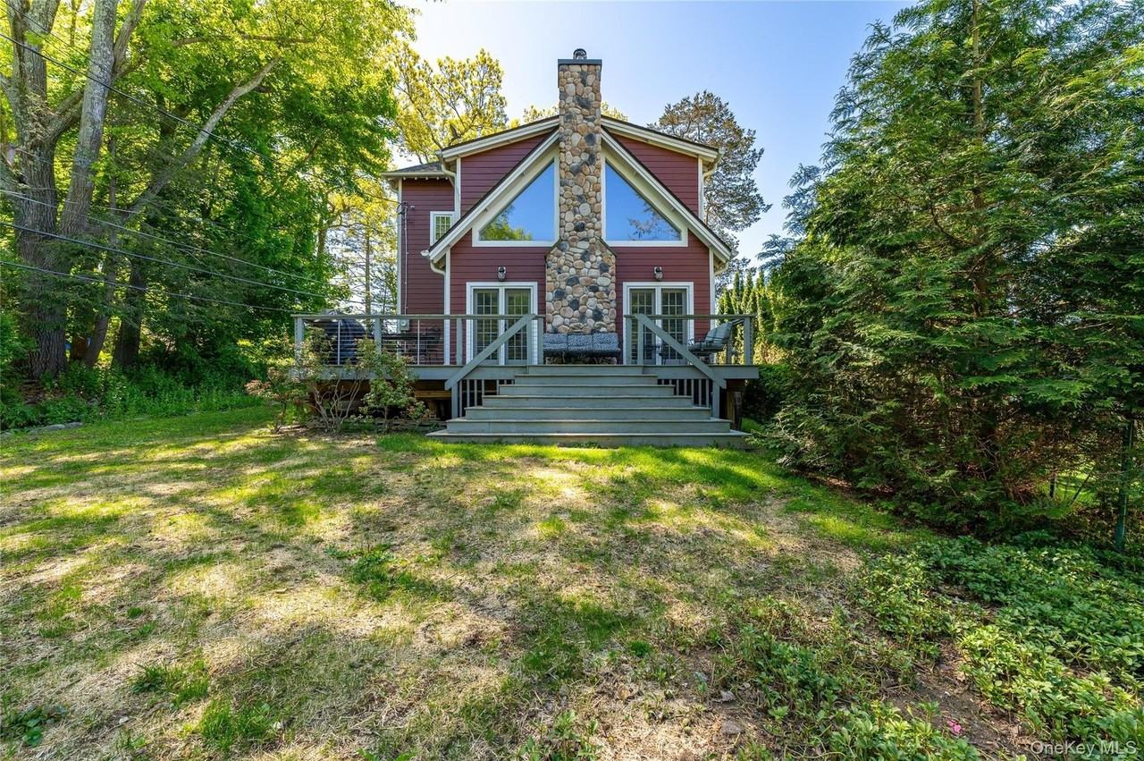 53 Cove Rd - Photo 5 of 36