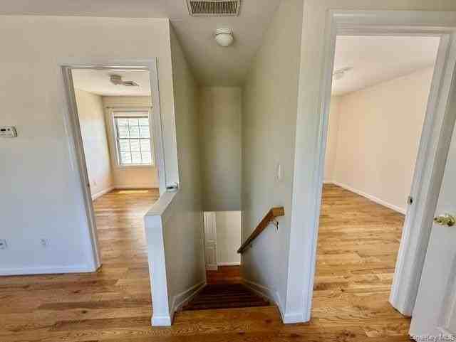 1005 6th St - Photo 7 of 16