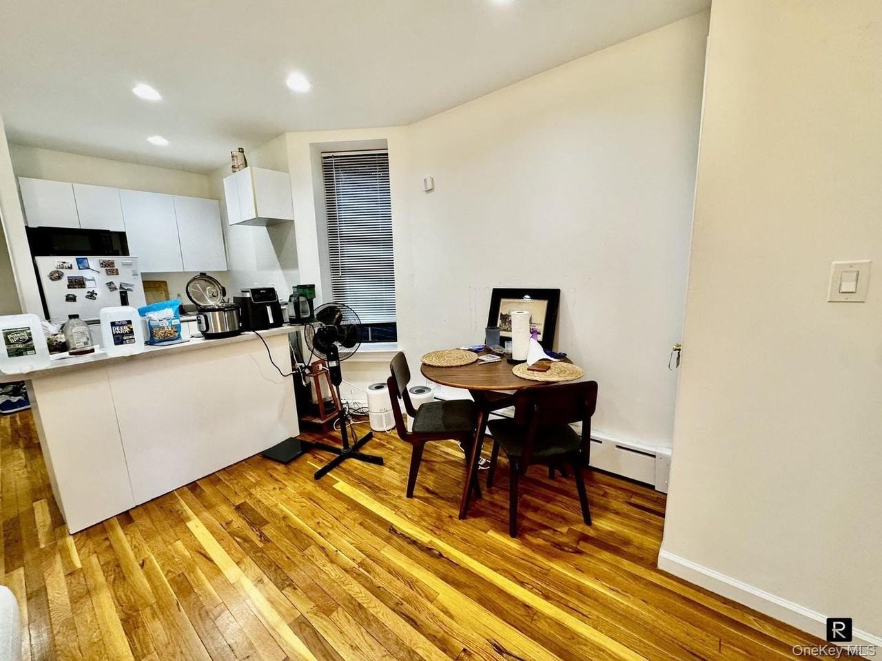 423 E 75th St #3A - Photo 7 of 11