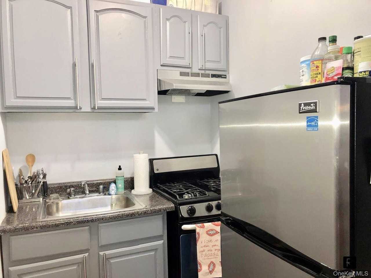 605 W 179th St #3 - Photo 6 of 10