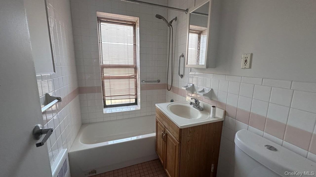 511 Thatford Ave - Photo 5 of 5