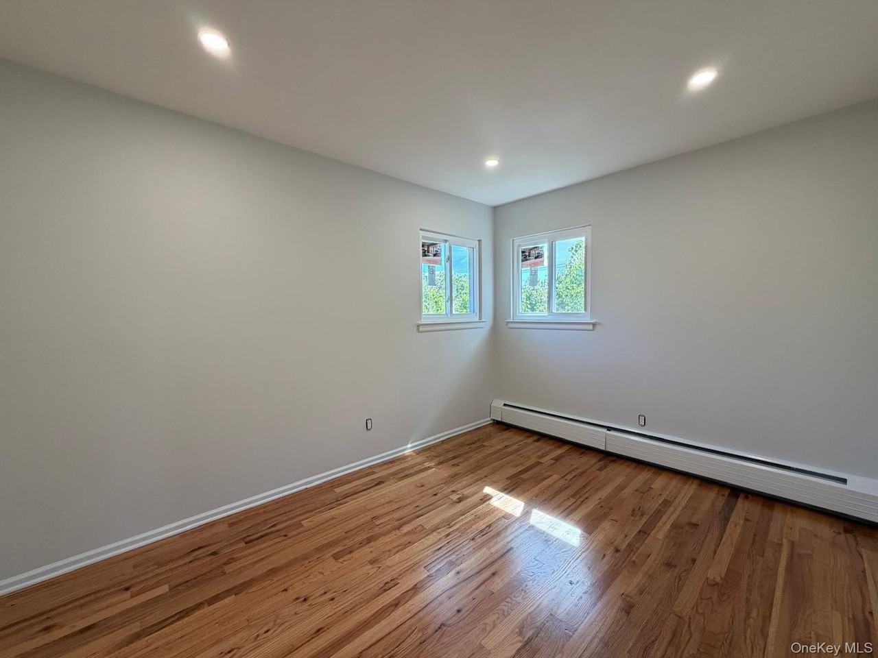 65 Florida Ave - Photo 5 of 17