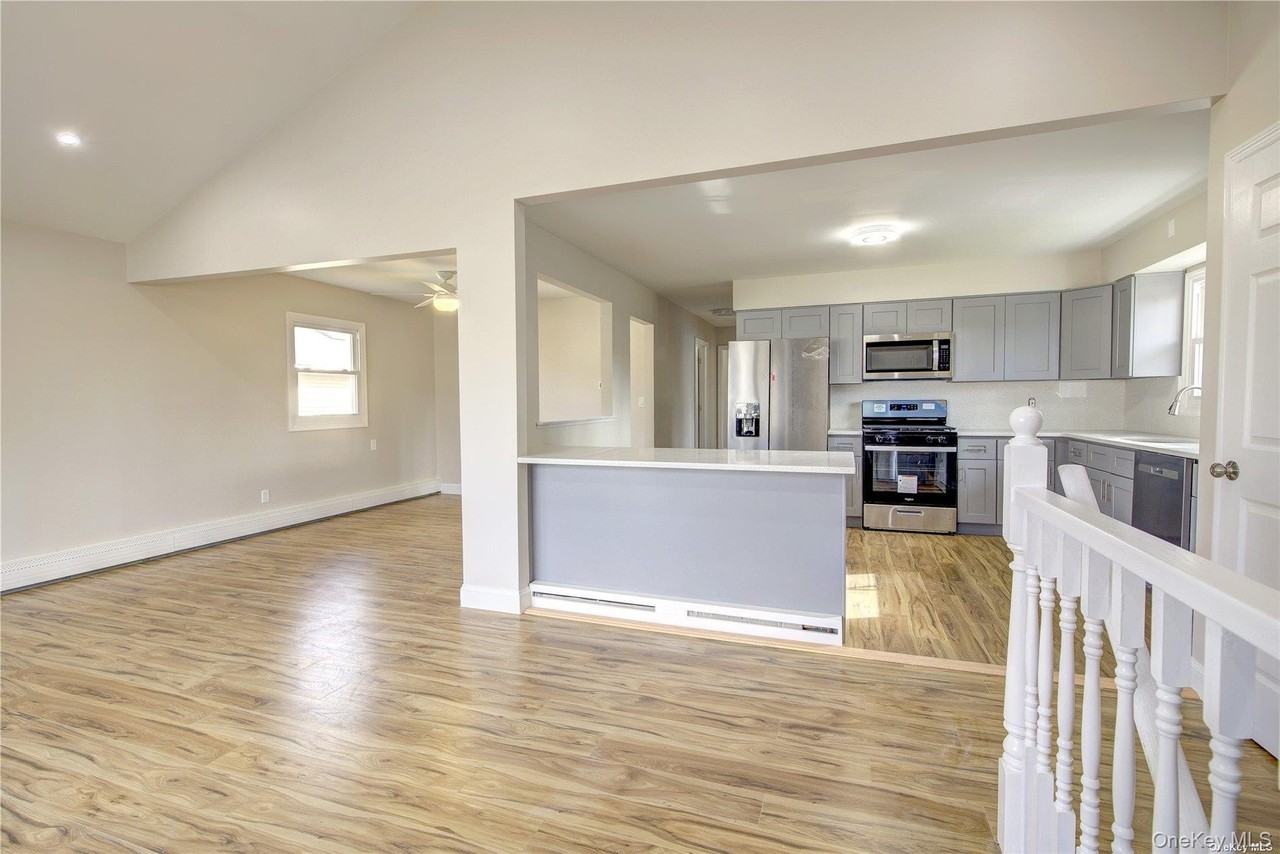 207 Catherine Ave - Photo 5 of 24