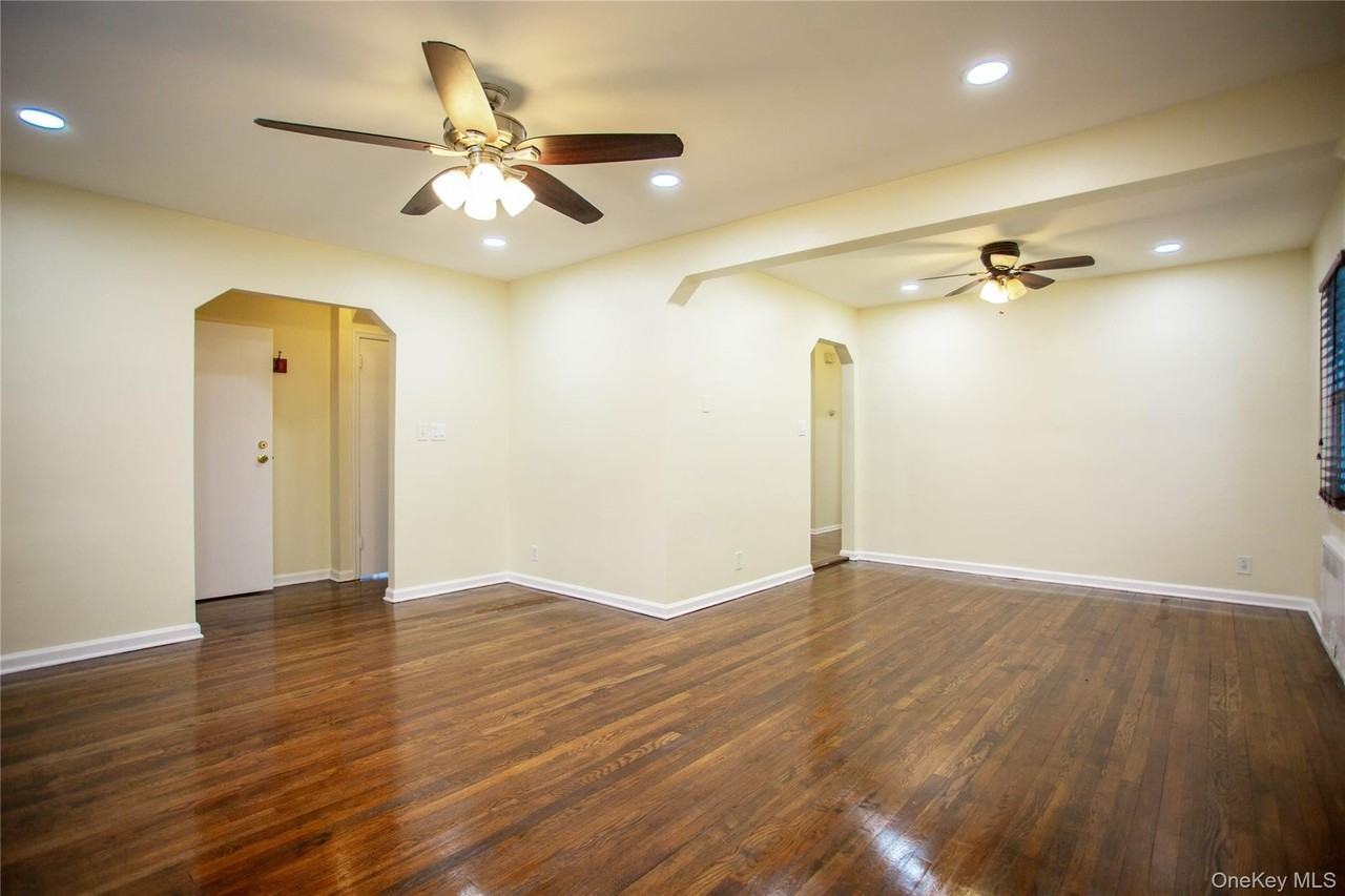 193 Nassau Blvd #MAIN - Photo 4 of 25