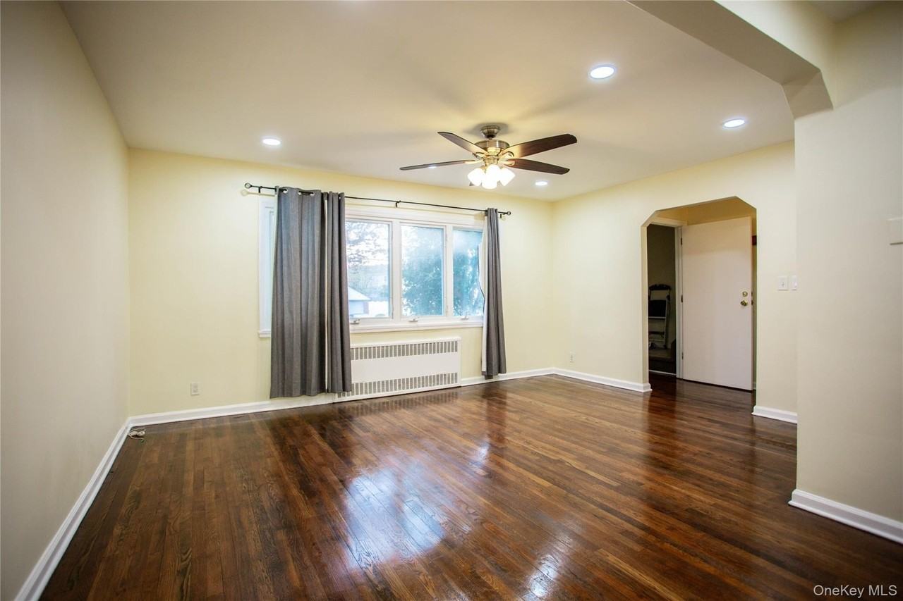 193 Nassau Blvd #MAIN - Photo 6 of 25
