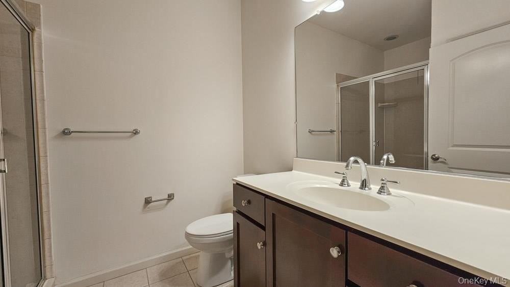 305 Canter Ct - Photo 7 of 23