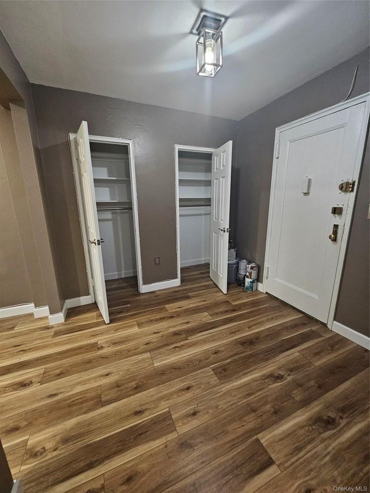 255 Bronx River Rd #4R - Photo 7 of 20