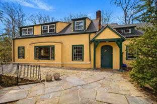145 Saxon Woods Rd - Photo 1 of 1