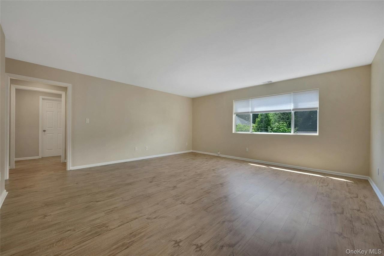 19 Edison Pl #2 - Photo 5 of 23