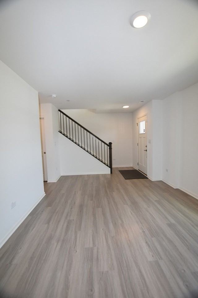 2945 Showplace Dr - Photo 6 of 50