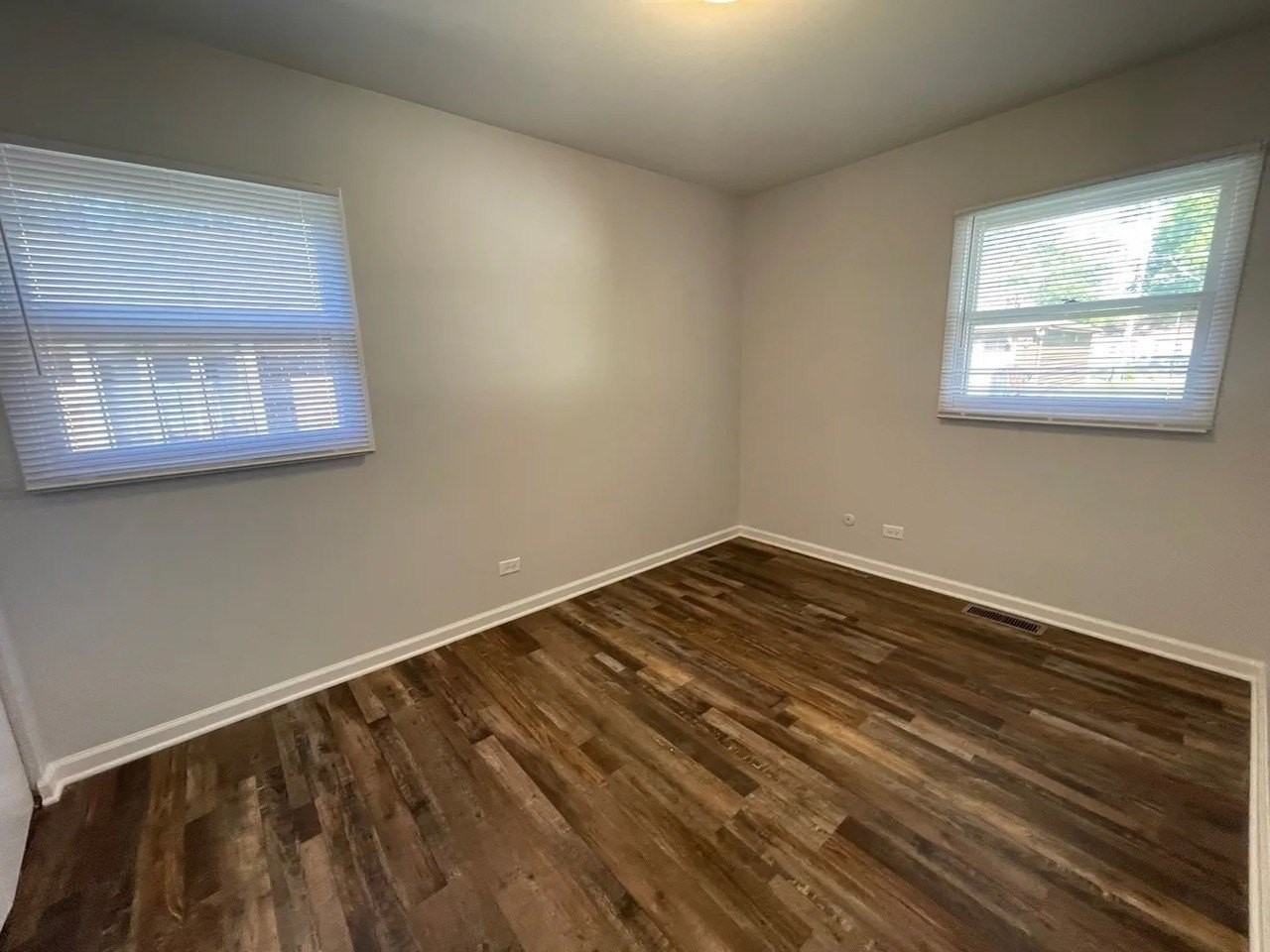 70 Walnut Ct - Photo 6 of 11