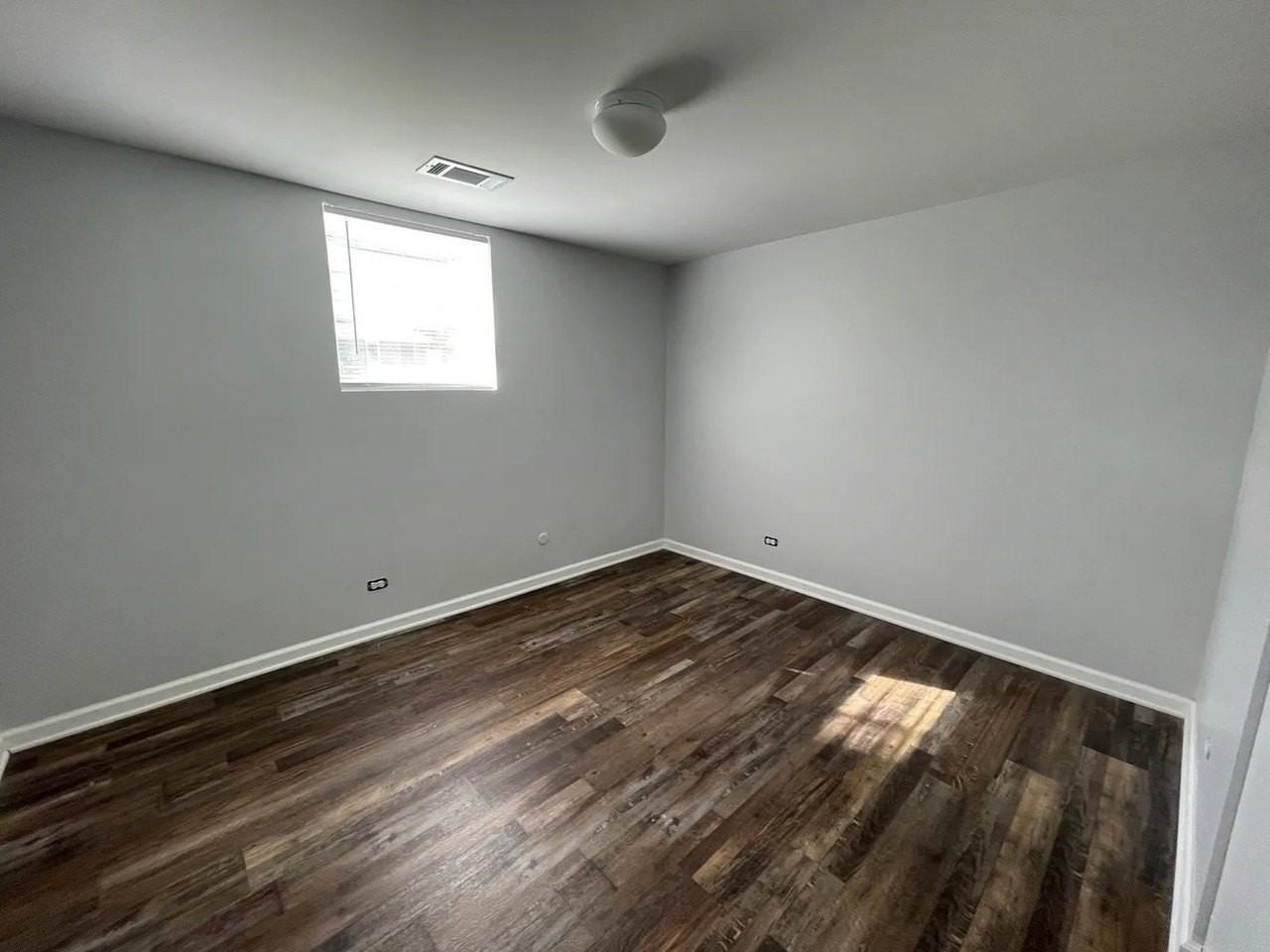 70 Walnut Ct - Photo 7 of 11