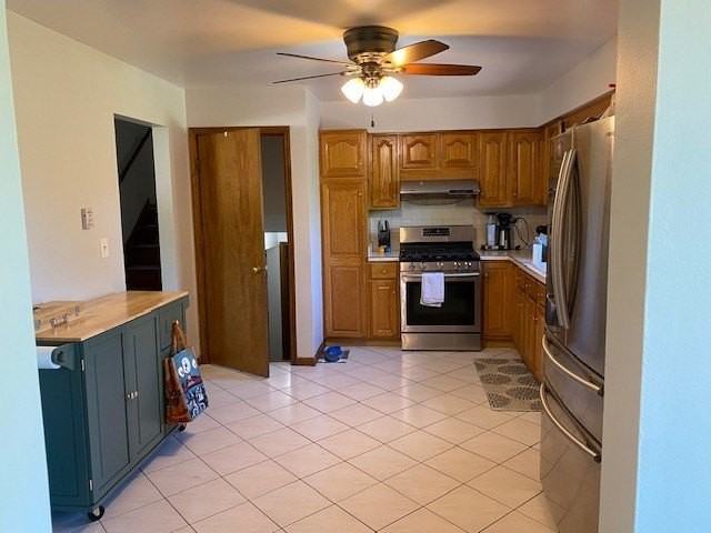 253 W Kimbell Ave - Photo 5 of 16