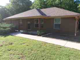 3725 Greenwood Rd - Photo 1 of 1