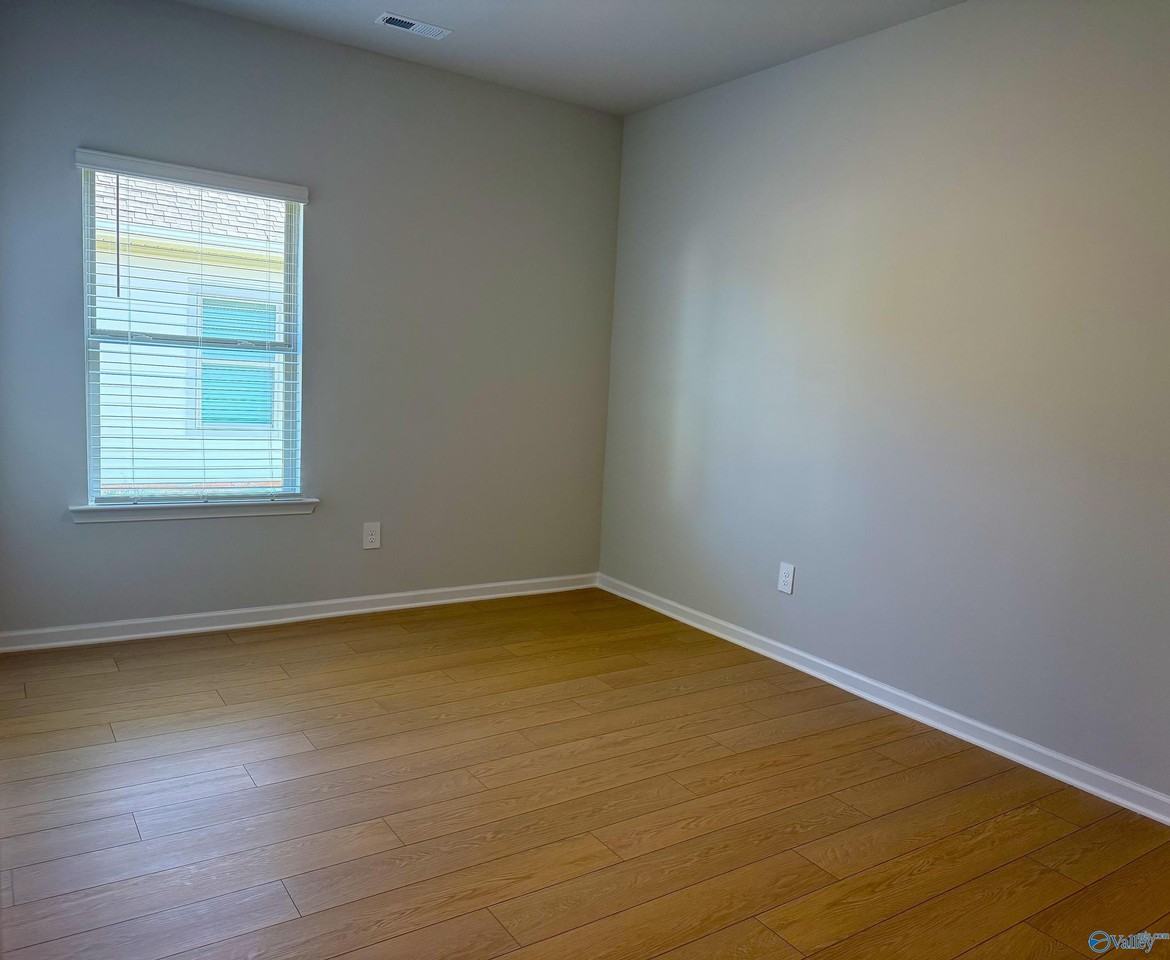 212 Cobbdale Park Dr - Photo 5 of 19