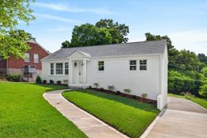 featured image of 221 Clearview Dr
