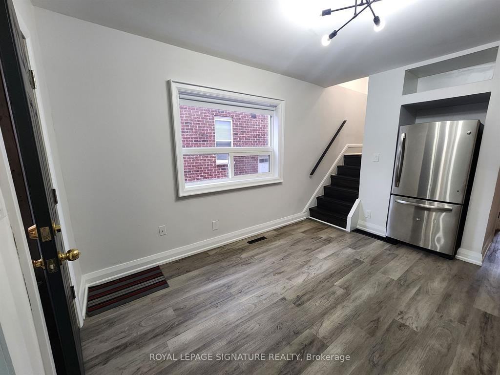 731 Saint Antoine Street - Photo 5 of 31