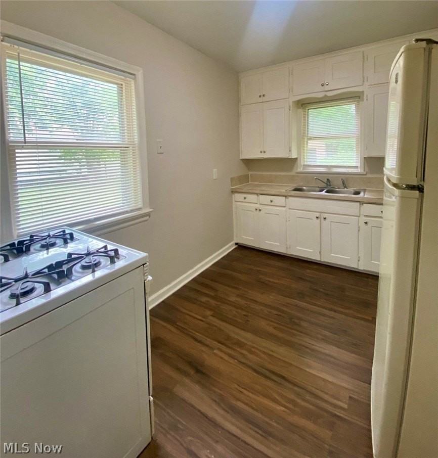 1011 Cordova Ave - Photo 7 of 19