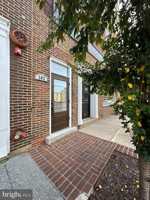 featured image of 302 N Cameron St #202