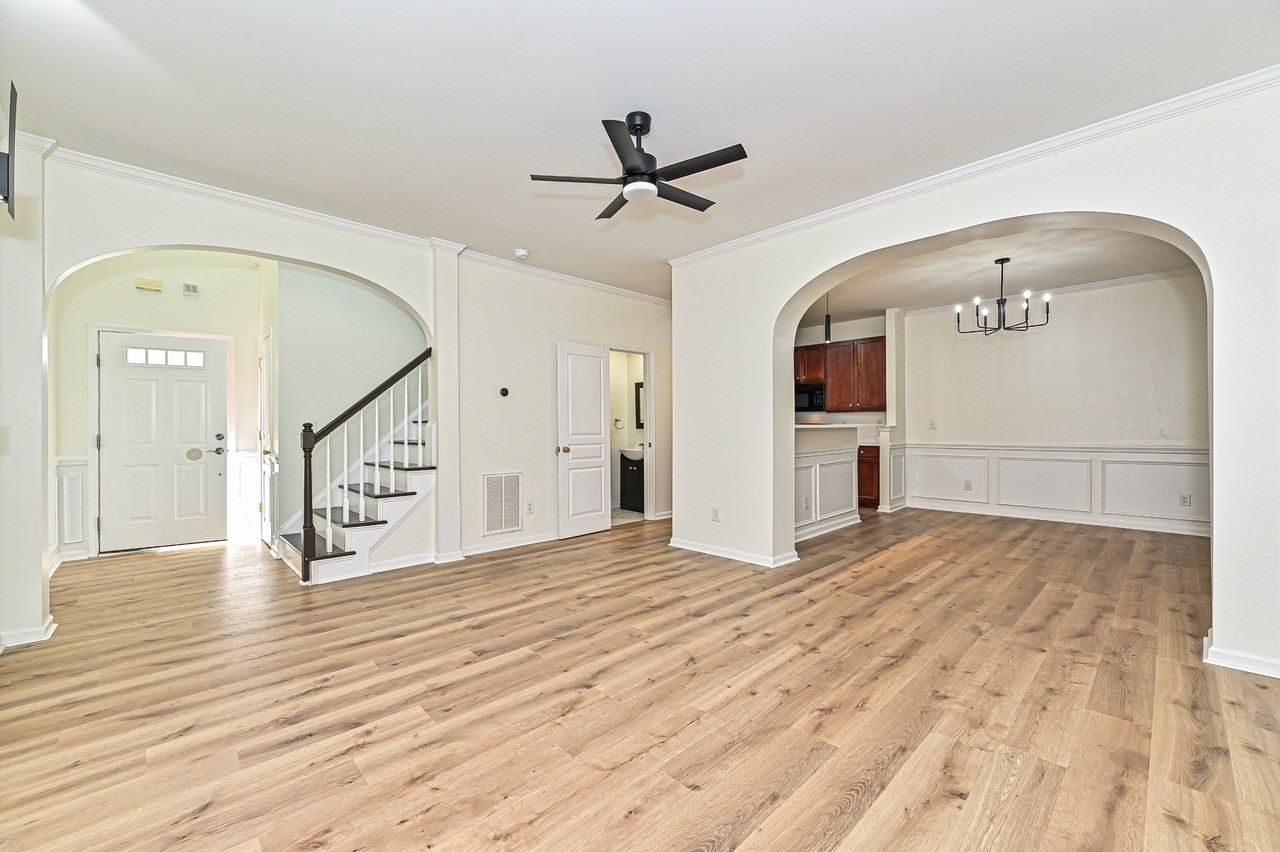 10208 Old Carolina Dr #1 - Photo 3 of 28
