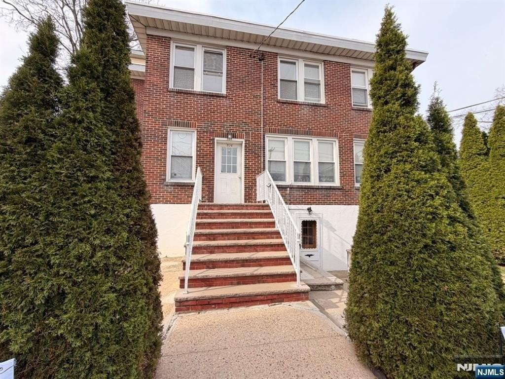 536 Lake Ave #4 - Photo 2 of 11