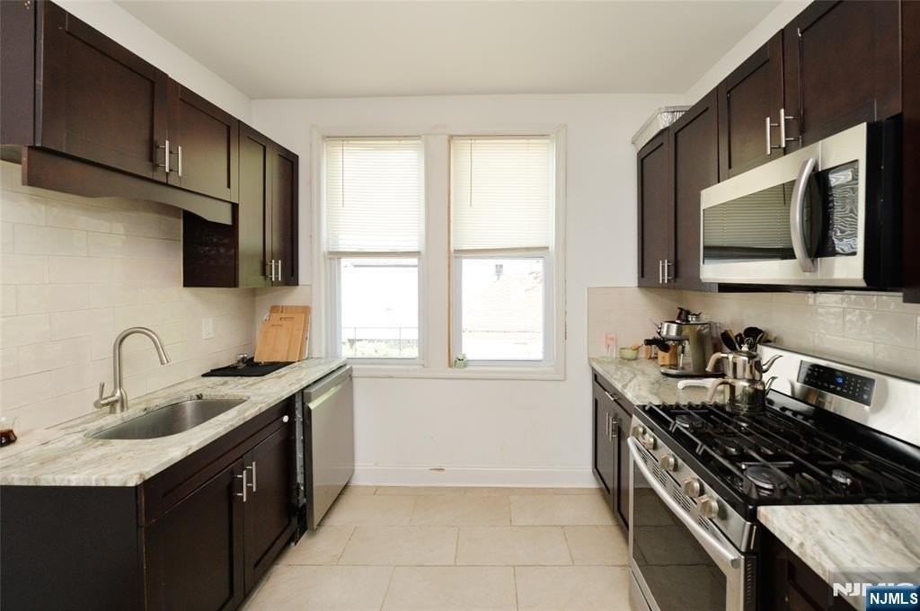 6 Glen St - Photo 6 of 13