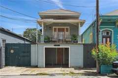 2625 Burgundy St #A - Photo 1 of 1