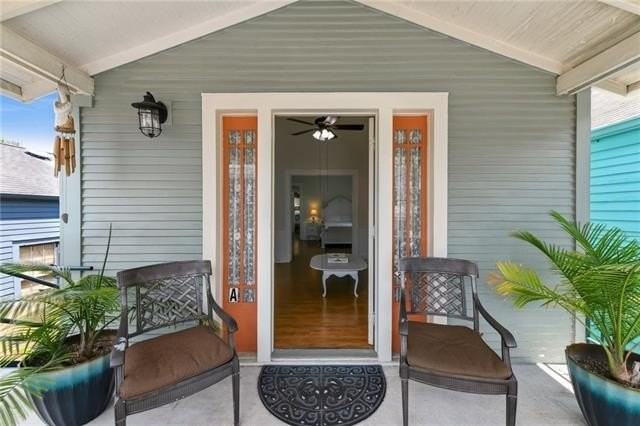 2625 Burgundy St #A - Photo 3 of 11