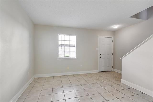 8897 Richmond Dr - Photo 6 of 18