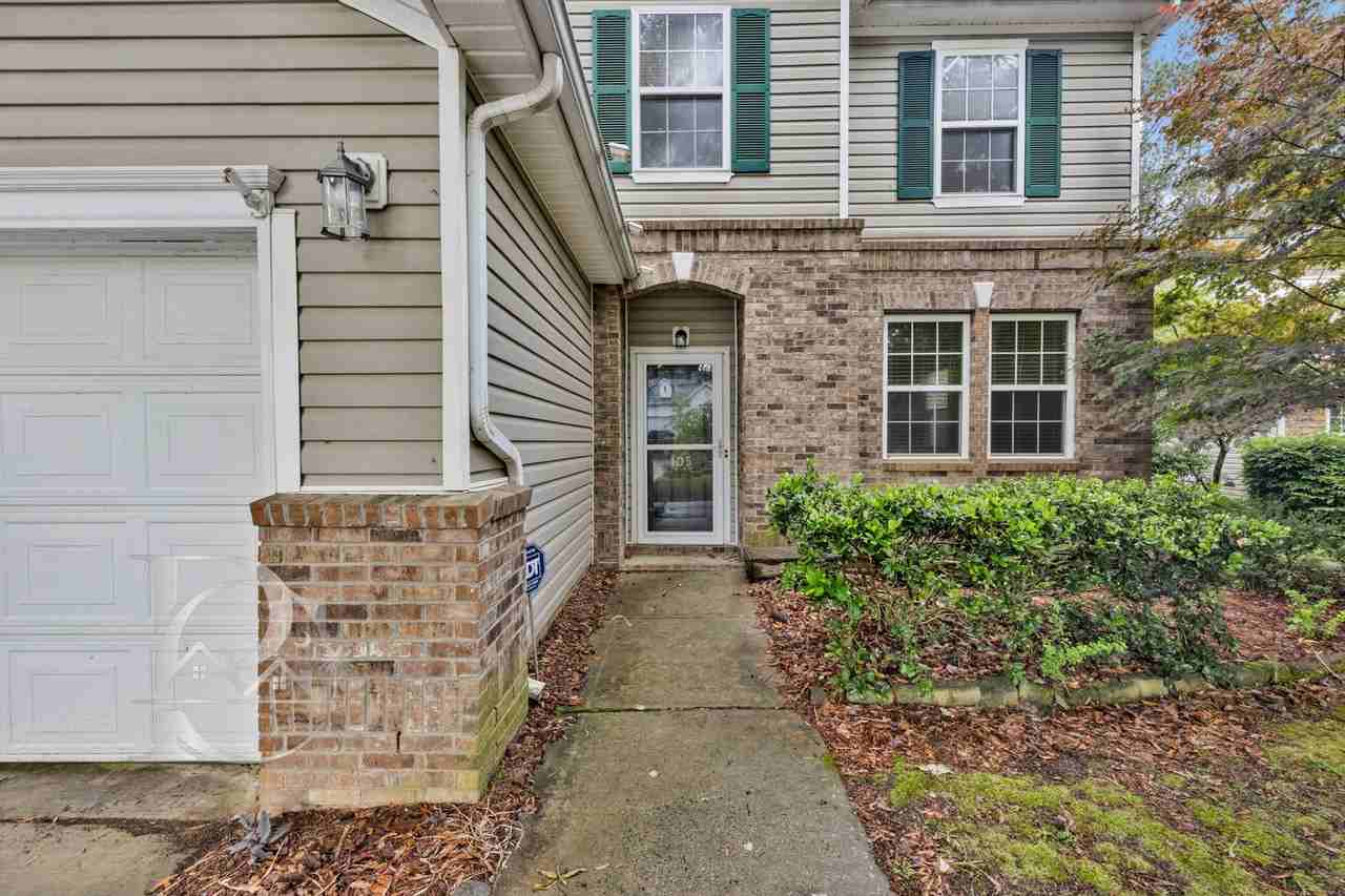 105 Cranberry Ct - Photo 2 of 39