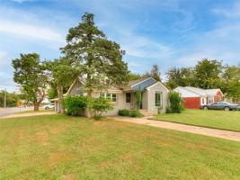 featured image of 1429 Casady Ln