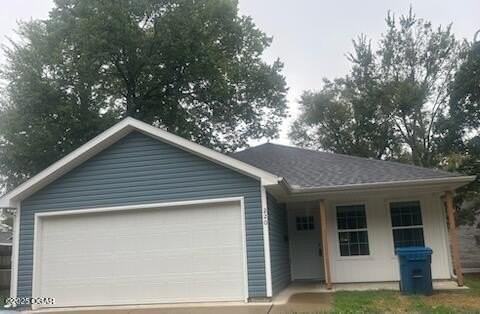 220 S Florida Ave - Photo 2 of 9