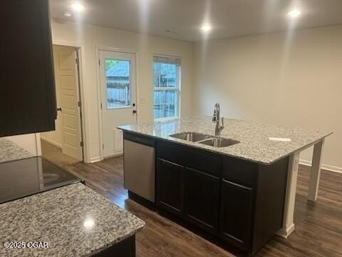220 S Florida Ave - Photo 5 of 9