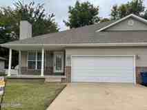915 Briarview - Photo 1 of 1