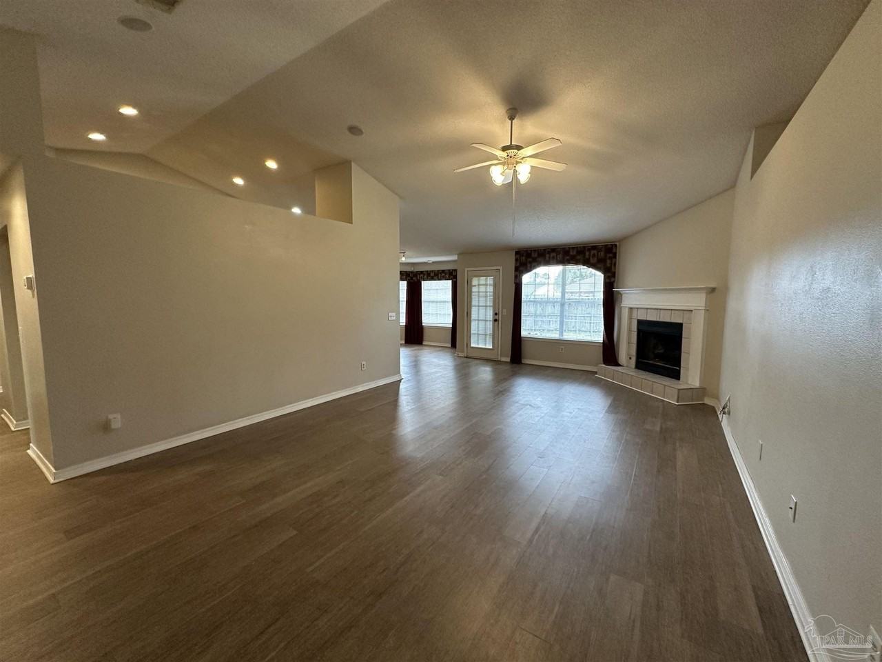 10306 Wailuku Dr - Photo 7 of 27