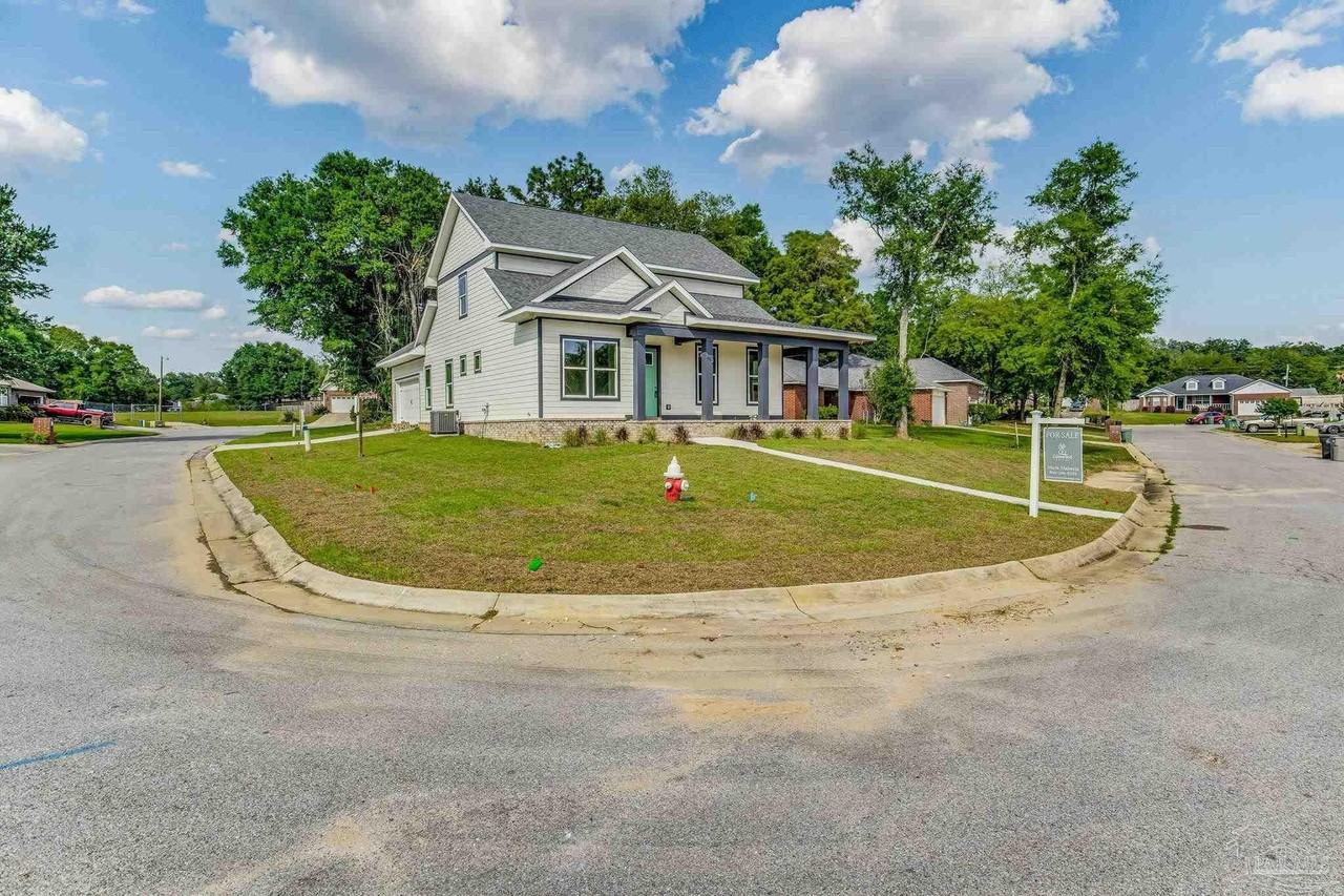 412 Elcino Dr - Photo 2 of 48