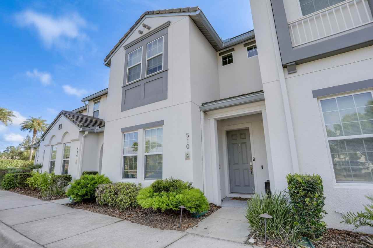 510 Captiva Dr - Photo 2 of 47