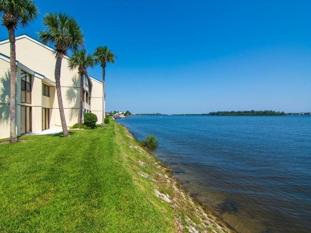 1840 Tarpon Ln #D202 - Photo 4 of 36