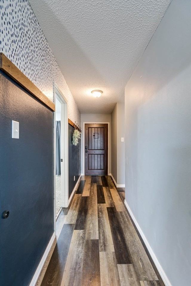 1221 Elmo Lane - Photo 2 of 39