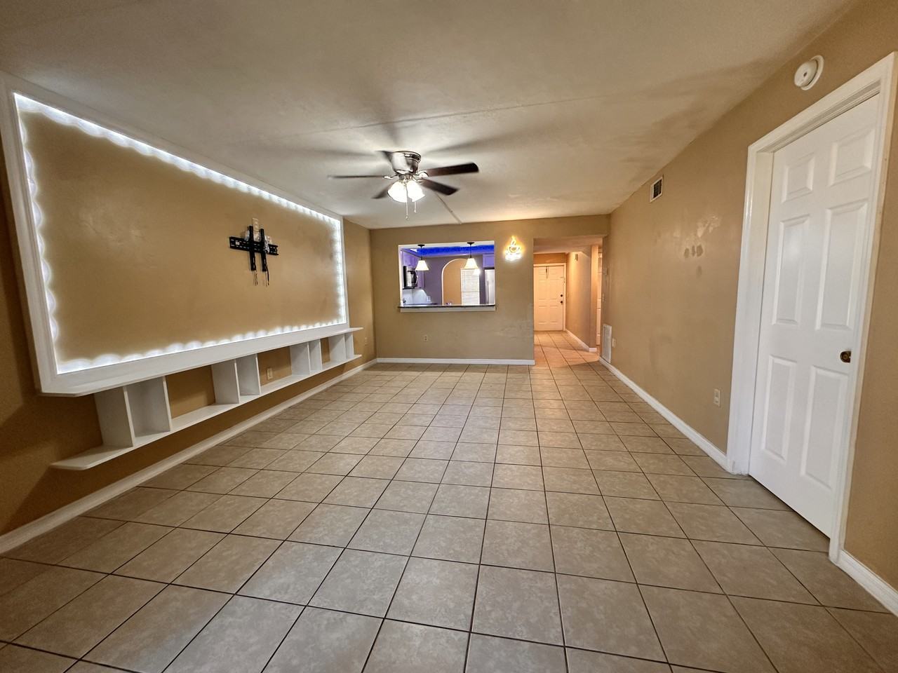4310 Santa Barbara Blvd, #2 - Photo 6 of 20